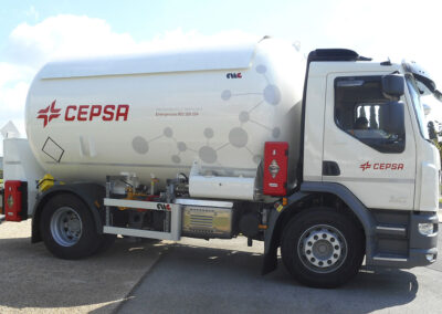 Autocisterna 2 ejes fija para el transporte y distribución de GLP